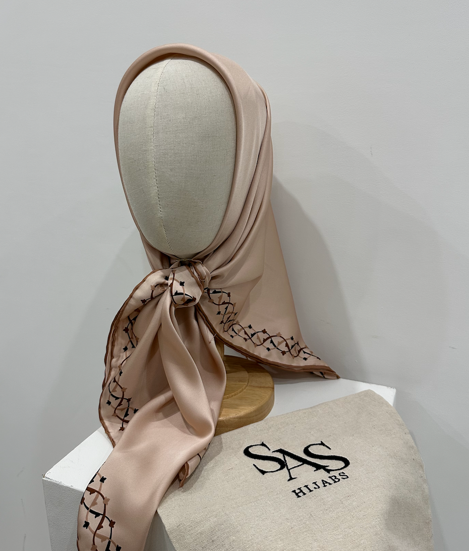 Silk Sqaure | Pink Peach with Pink Borders