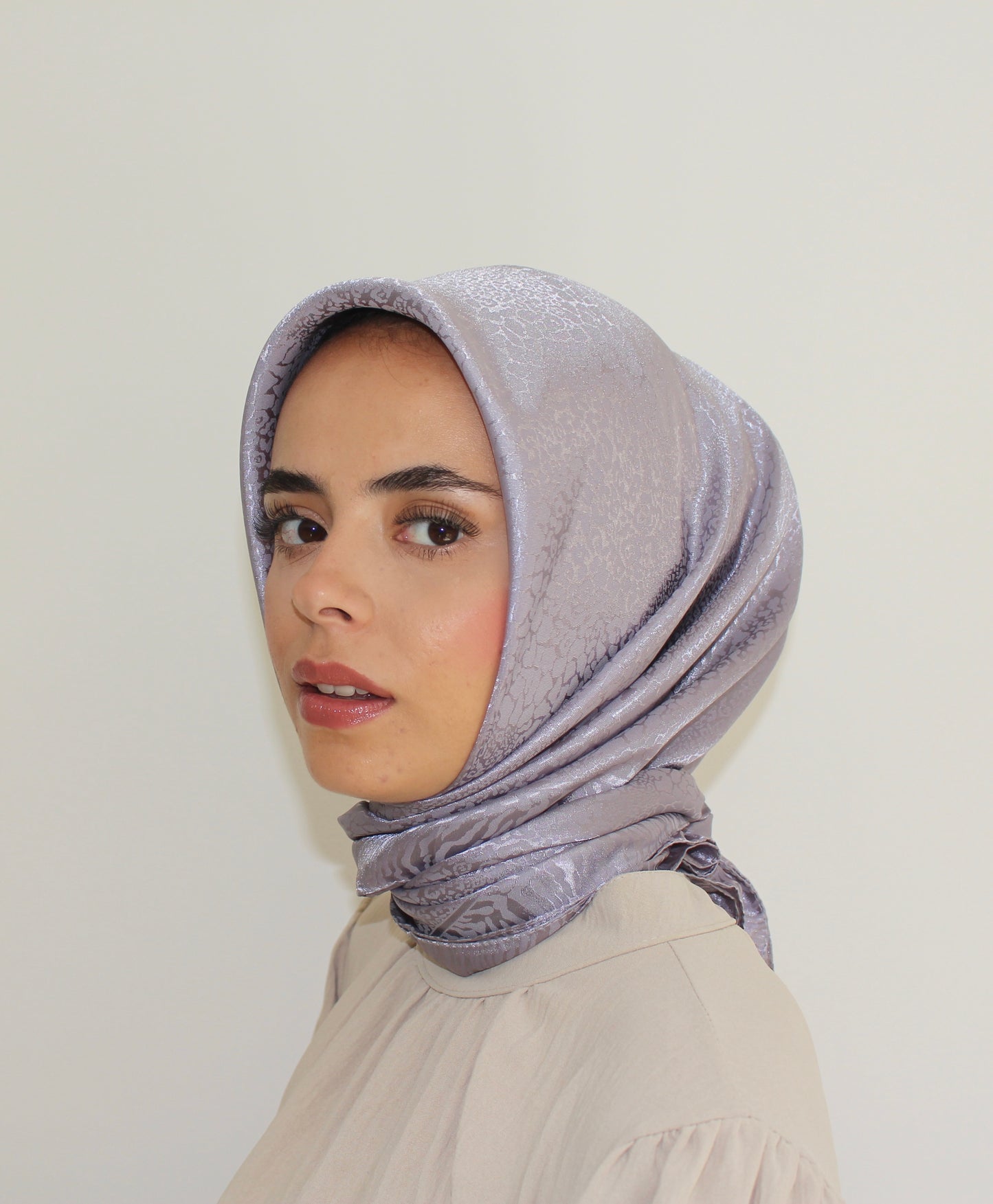 Premium Silk Hijab | Lilac-Grey