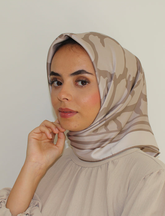 Patterned Sqaure Hijab | Vanilla