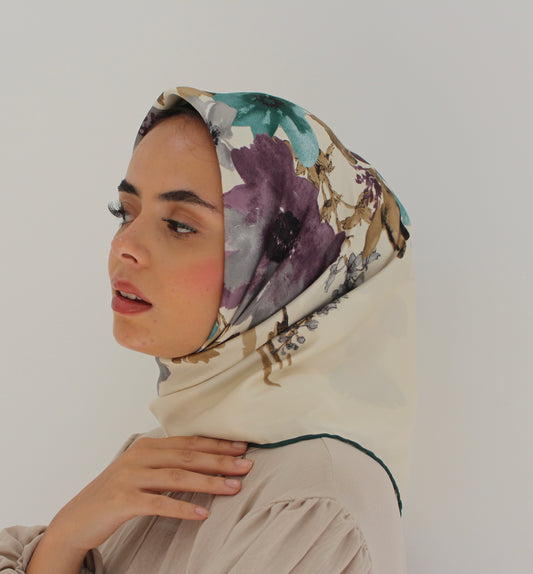 Patterned Sqaure Hijab | Floral Green