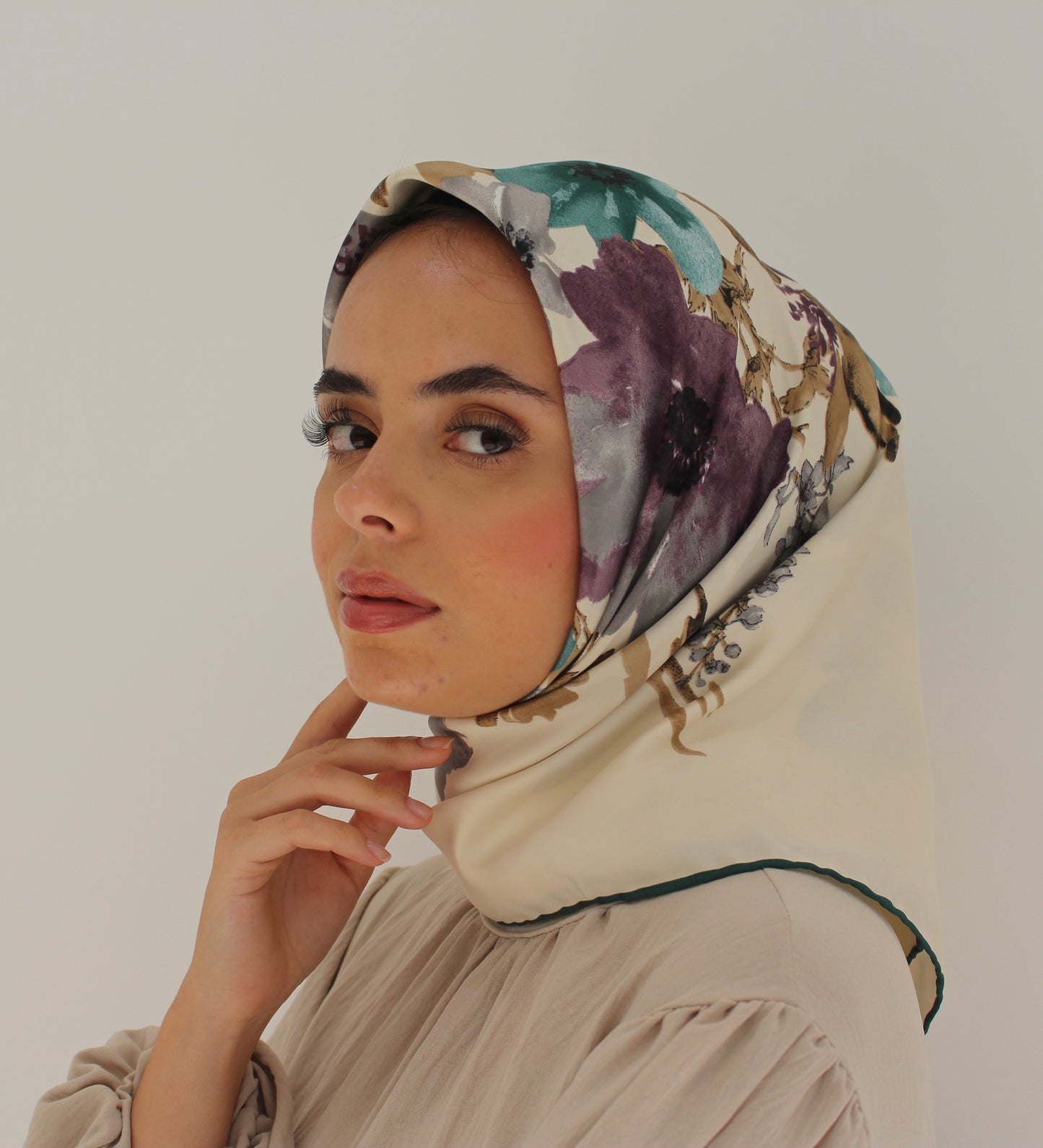 Patterned Sqaure Hijab | Floral Green