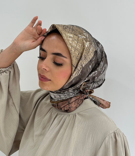 Patterend Sqaure Hijab | Desert